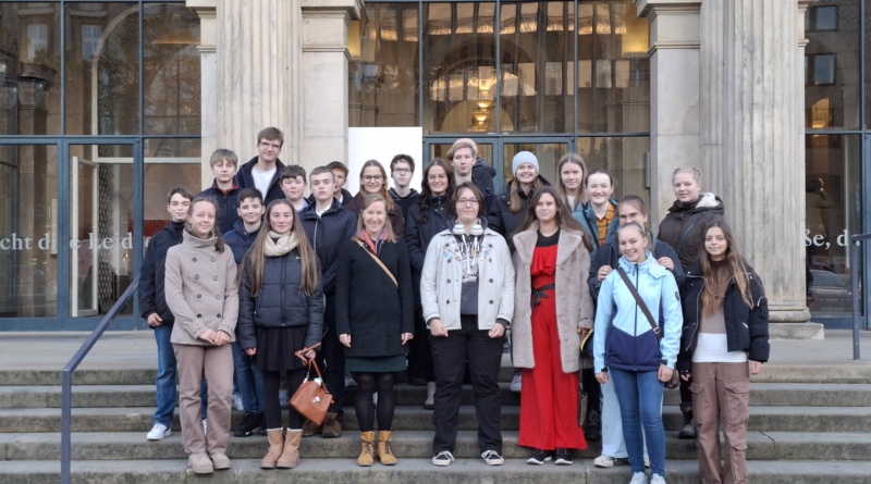 Opernluft schnuppern: Ein Besuch des Musikkurses in der Staatsoper Hannover